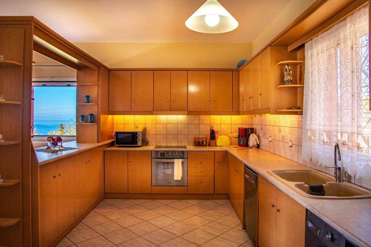 Ioannis House Sea View-Perfect Family Holidays Lourdata  Exterior photo