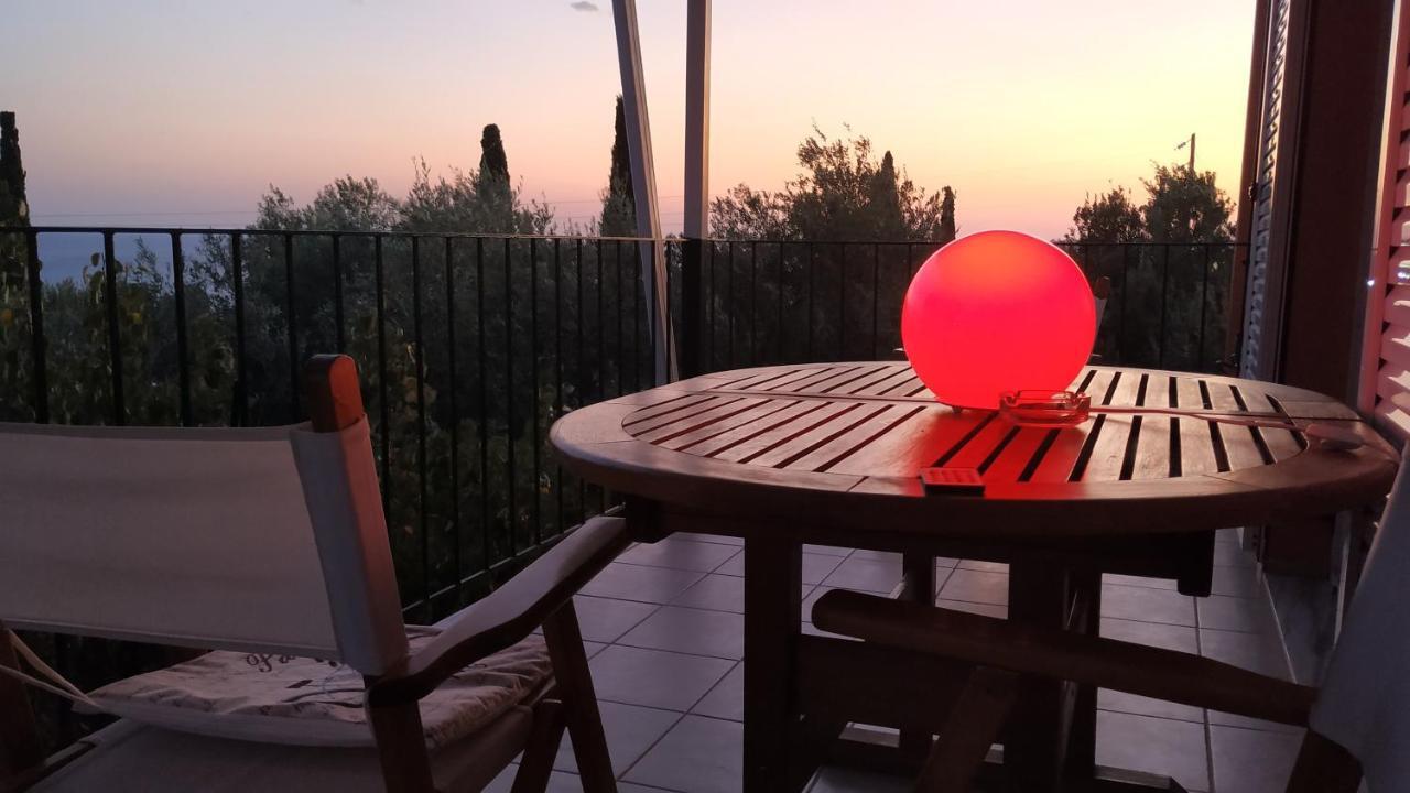 Ioannis House Sea View-Perfect Family Holidays Lourdata  Exterior photo