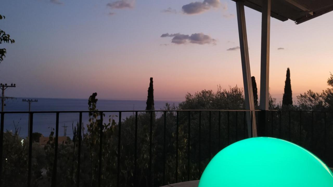 Ioannis House Sea View-Perfect Family Holidays Lourdata  Exterior photo
